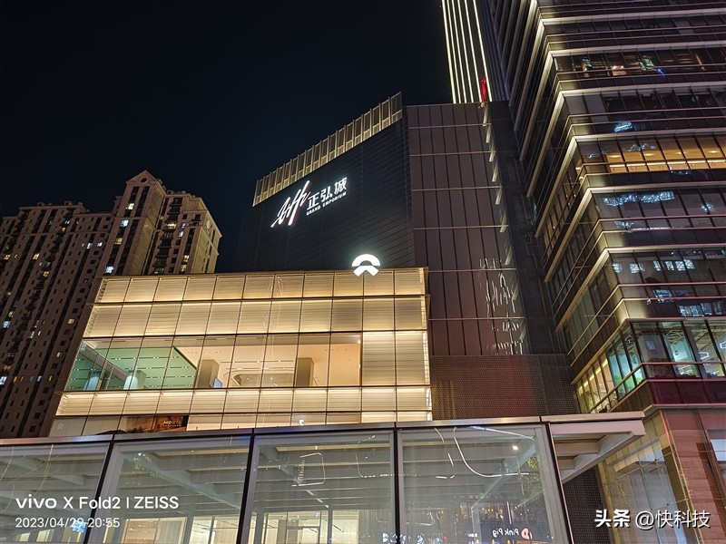 全能轻薄和强劲性能,vivoxfold2为什么叫全能旗舰