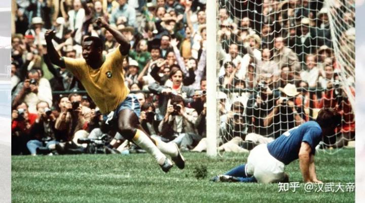 1970年世界杯巴西球员缅怀贝利,巴西足球第一人贝利