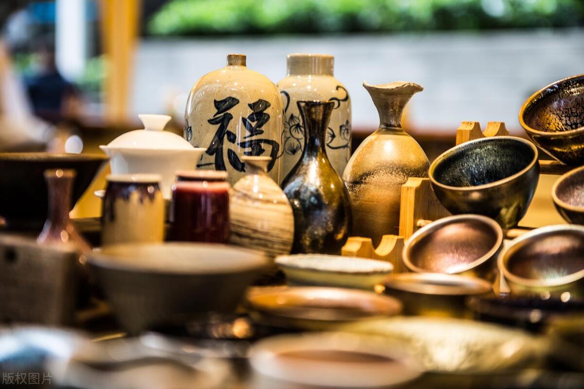 电话销售底薪5000再加提成可信吗,4000底薪双休五险一金可以去吗