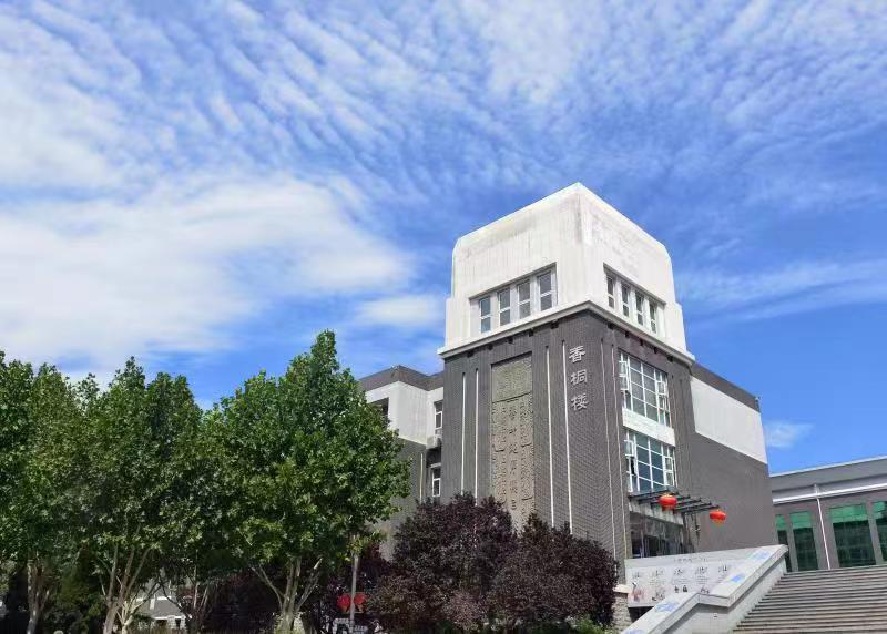 鐧惧勾鍚嶆牎娌冲寳姝ｅ畾涓,浠ユ櫤鍚湡