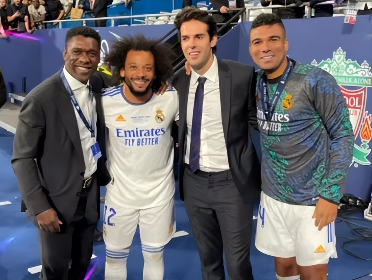 卡卡在皇马表现如何,卡卡颜值巅峰照片皇马