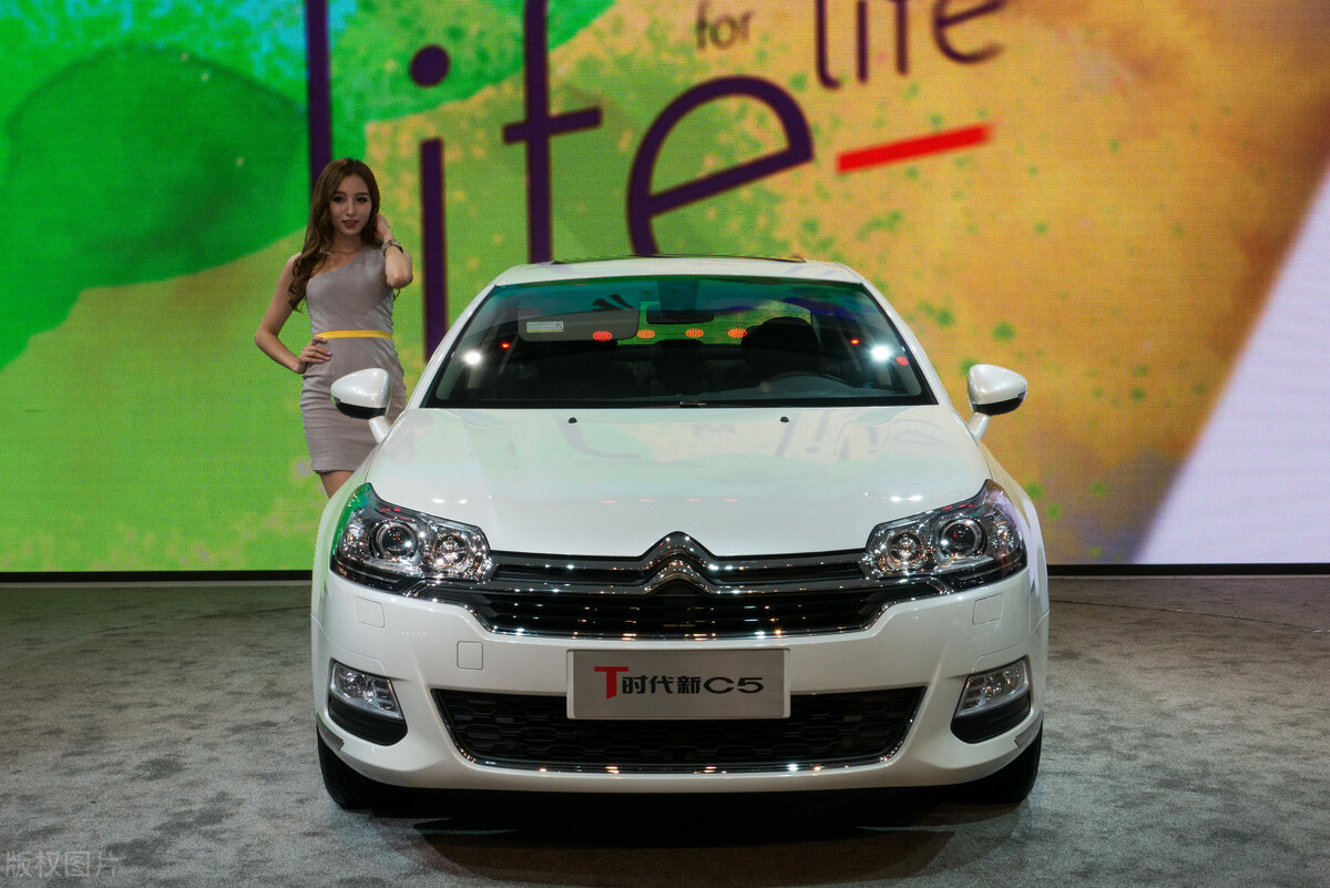 法系车为什么没有大排量发动机,法系车优缺点有哪些