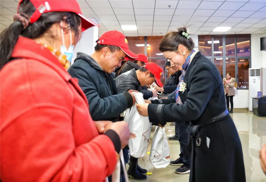 岗位送到家门口返乡就业有保障,让更多务工人员家门口就业