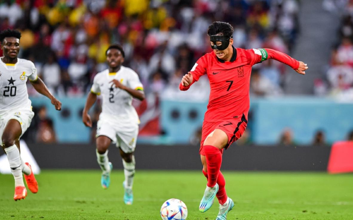 fifa最新一期排名国足第71位,国足16强伊朗