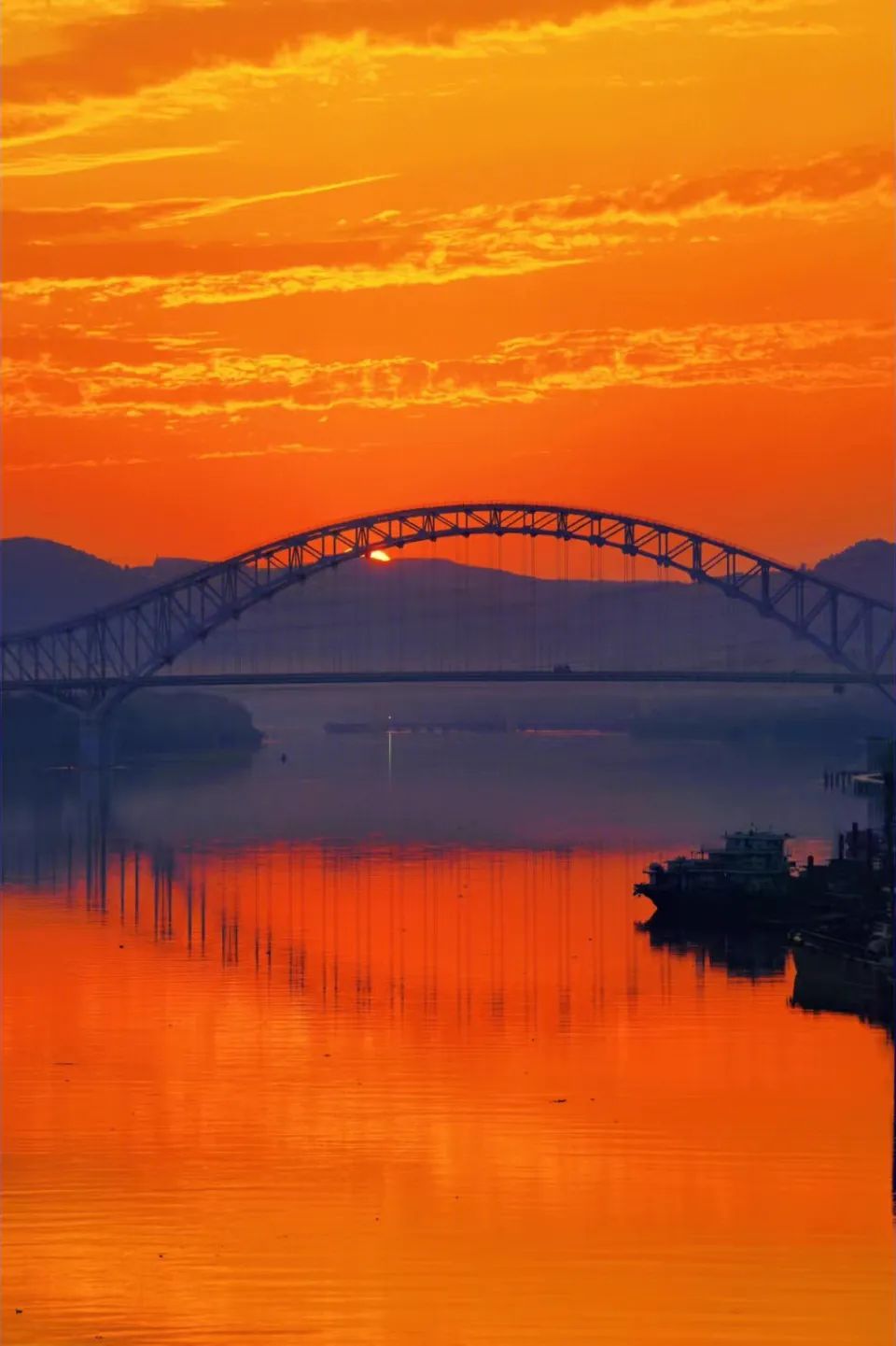 回到小县城朝九晚五,回归朝九晚五的生活