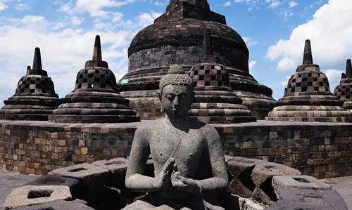 东方五大奇迹之一印尼金字塔,亚洲四大奇迹婆罗浮屠