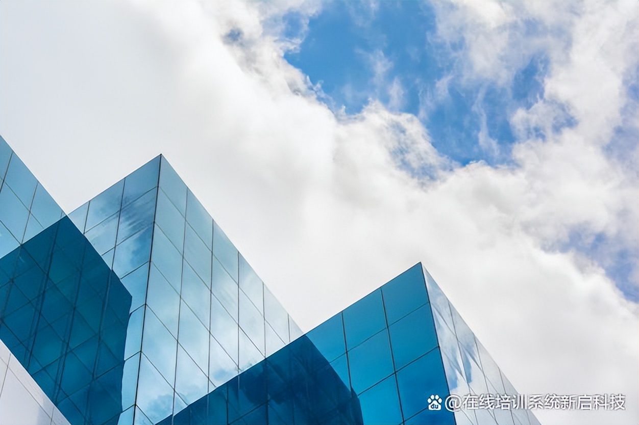 在线培训平台哪家好,线上培训系统哪个最好