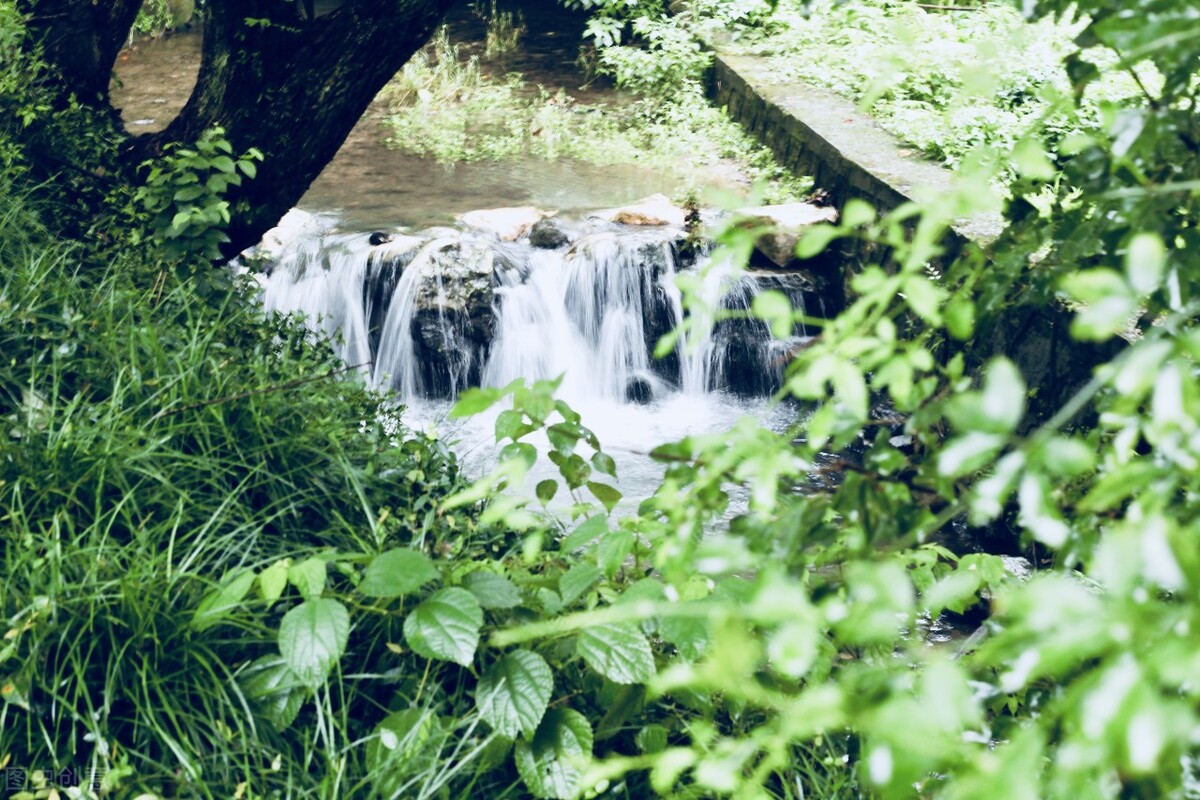 山水风景诗30首,六首境界独特的山水诗陶冶情操