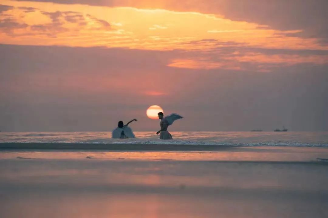 10年不接戏,他47岁靠配角走红,被赞“天才演技”!