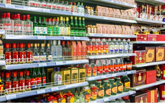 中国2款“放心酒”，经鉴定无1滴香精，好喝不贵100%纯酿，别错过