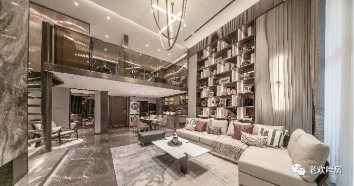 1.5W上车武昌内环滨江！自带16万方天街+超级TOD，小户型限量供应