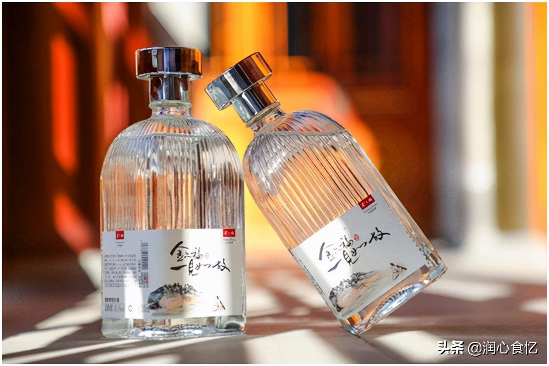 家宴比较合适的白酒,家宴酒酱香型白酒