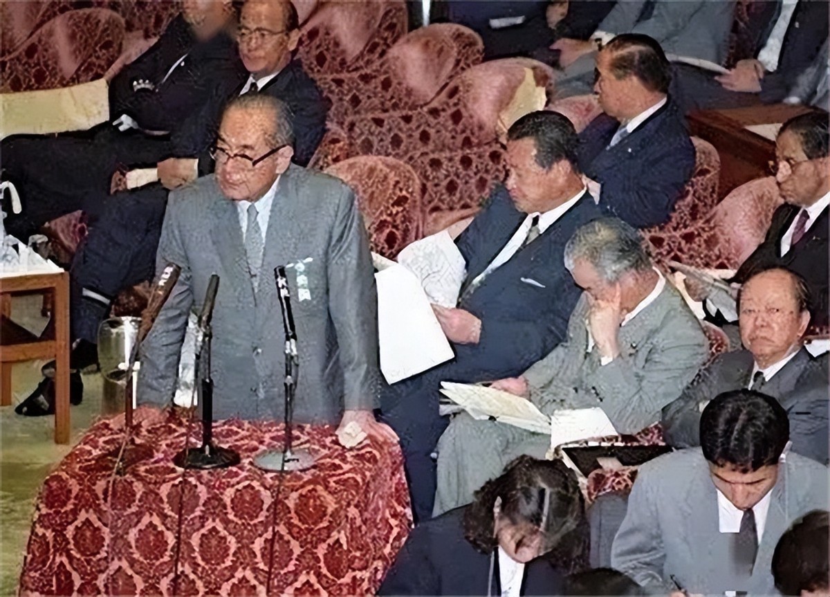 广场协议对日本经济的影响,广场协议对日本经济产生影响