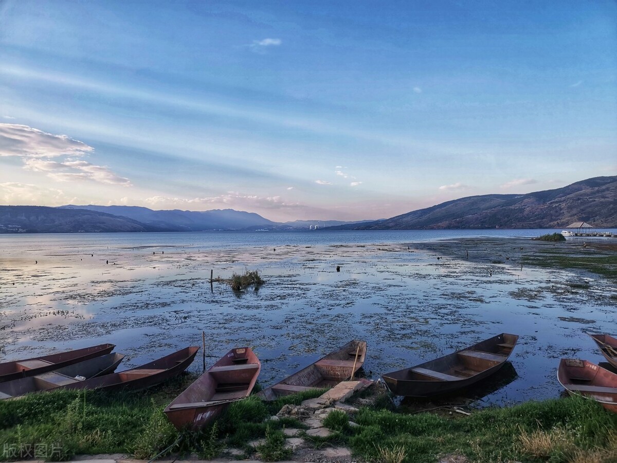 昆明澳城大厦筒子楼网红打卡地址,昆明粉色沙滩网红打卡地在哪里