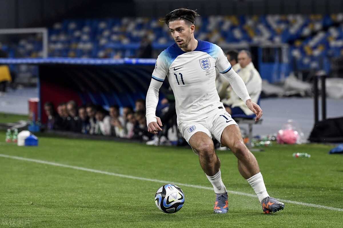 格拉利什为什么不带球袜,格拉利什穿球袜采访