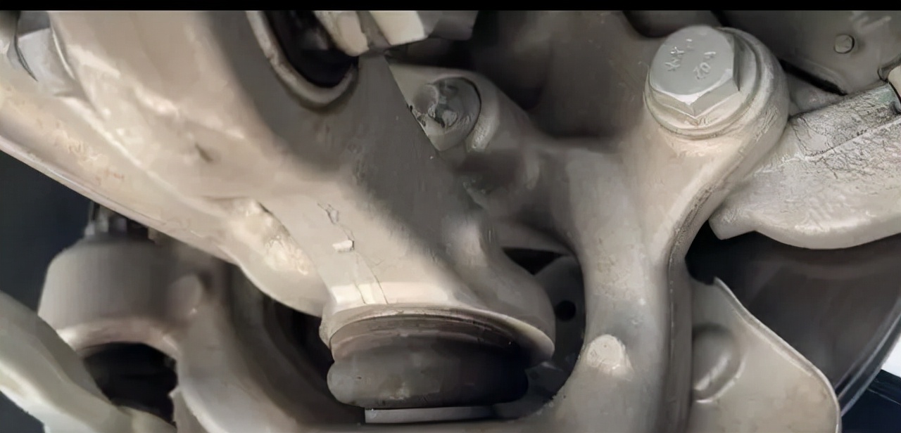 奔驰gle和s级底盘哪个舒服,新款奔驰gle底盘解析