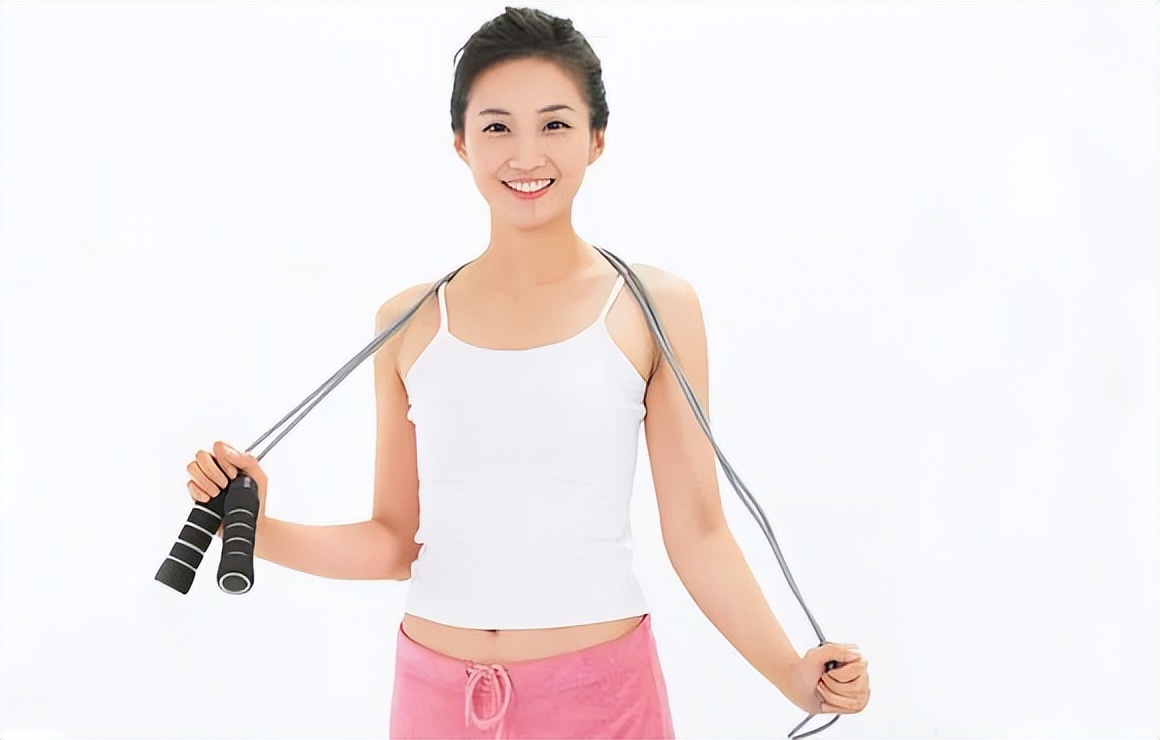 大家一起学跳绳,跟小朋友学跳绳