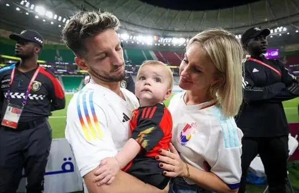 卡塔尔世界杯威尔士太太团,卡塔尔世界杯澳大利亚太太团