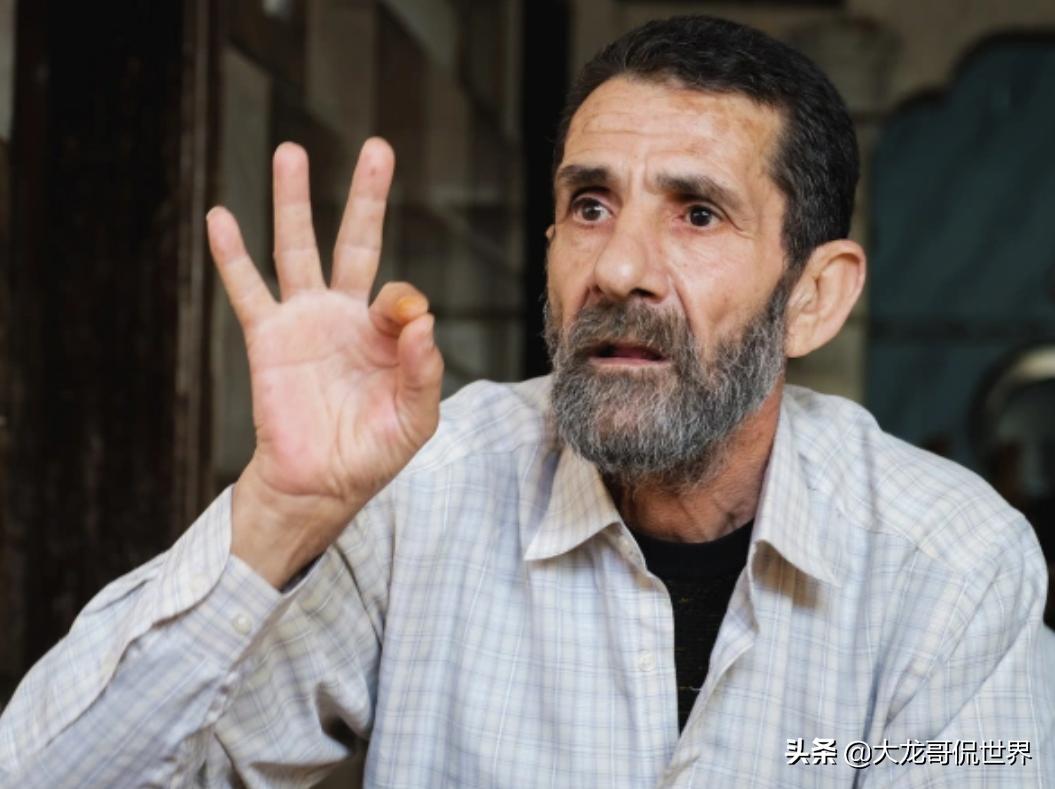 以军炸死黎巴嫩祖孙四人,被以军炸死的婴儿