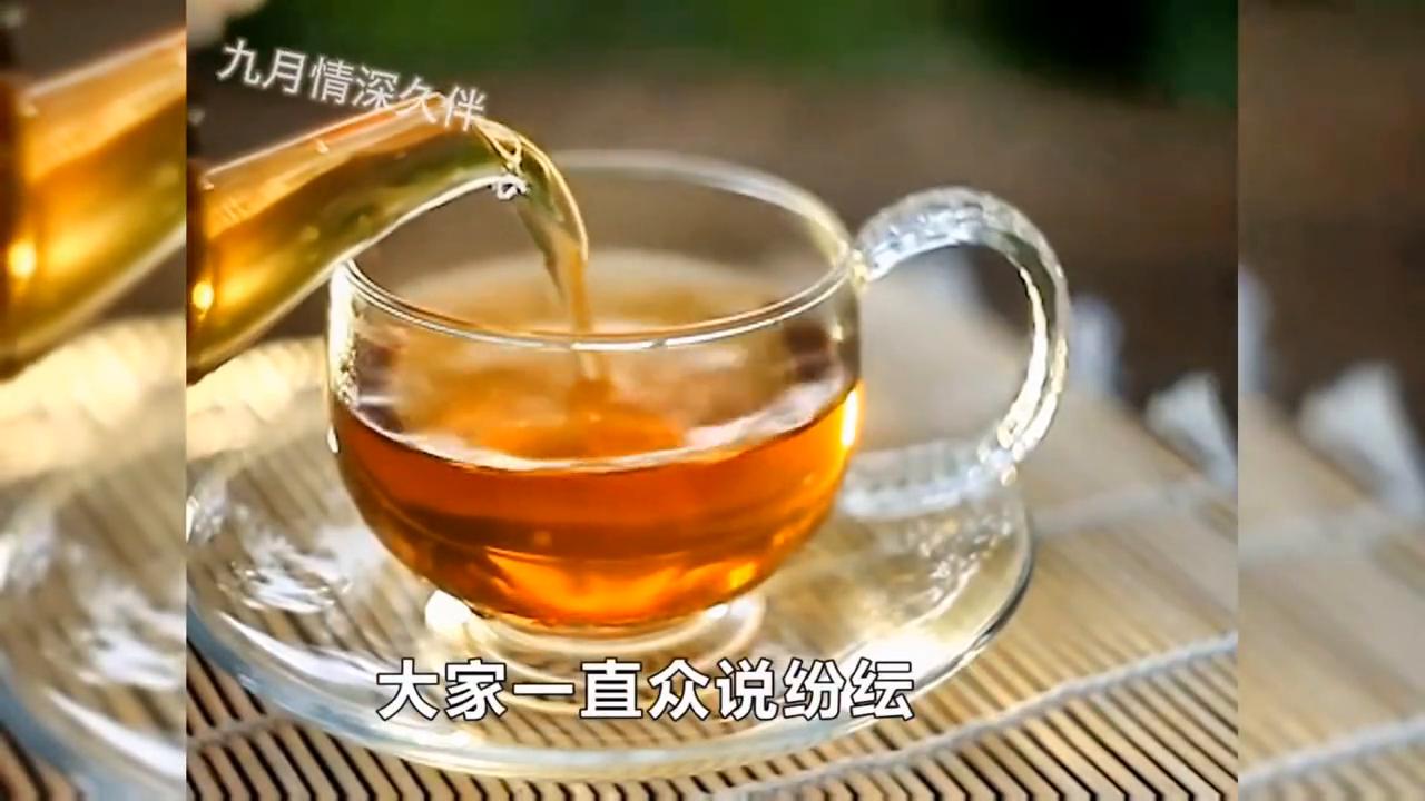 茶水在茶杯上留下的茶渍是好茶吗,茶水表面一层膜