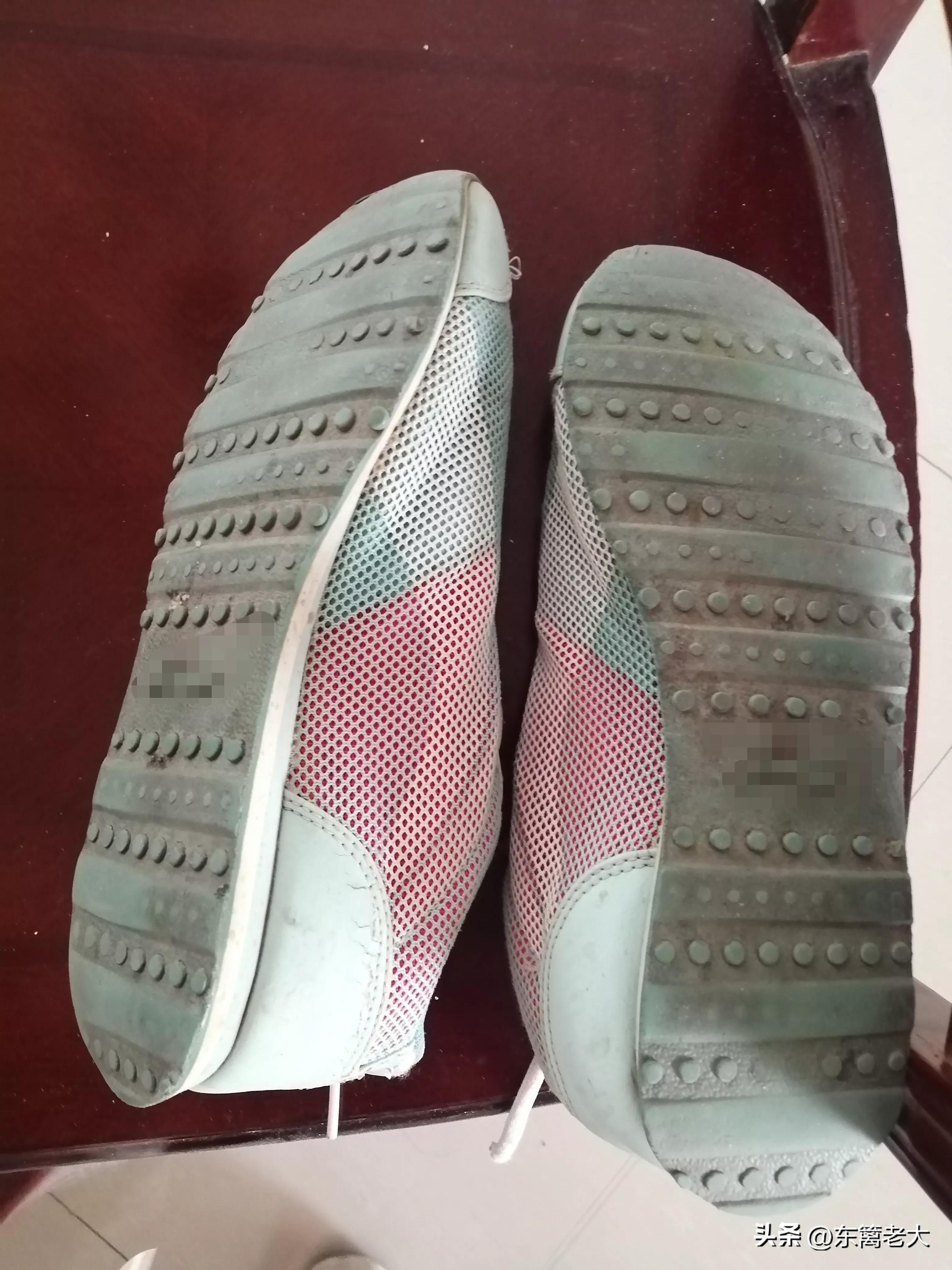 一双年轻人的鞋穿出你的朝气 (一双好鞋让你穿出高品质的生活)