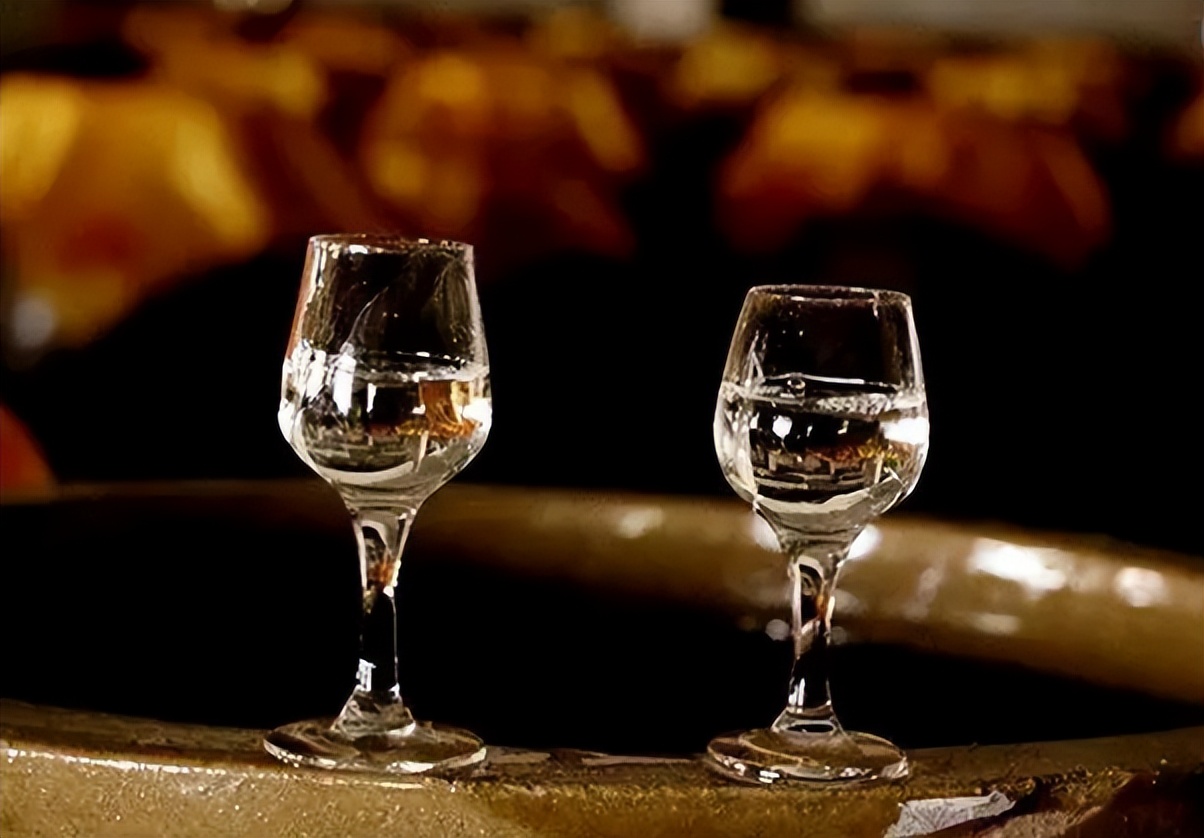 鑰佸勾浜哄枬閰掔殑鍏ぇ寰佸厗,鑰佸勾浜哄枬閰掓敞鎰忚繖鍑犵偣