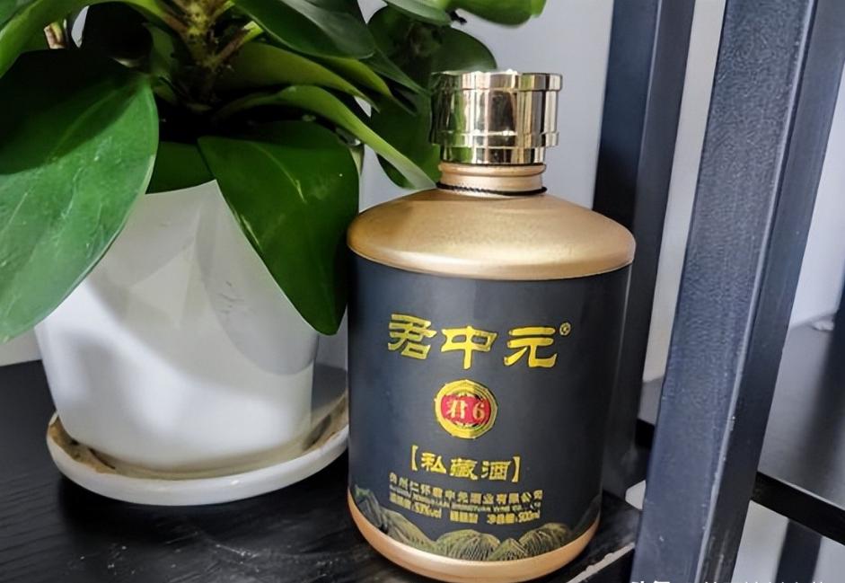 普通高粱与精品白高粱区别,什么样的高粱才能产出好酒