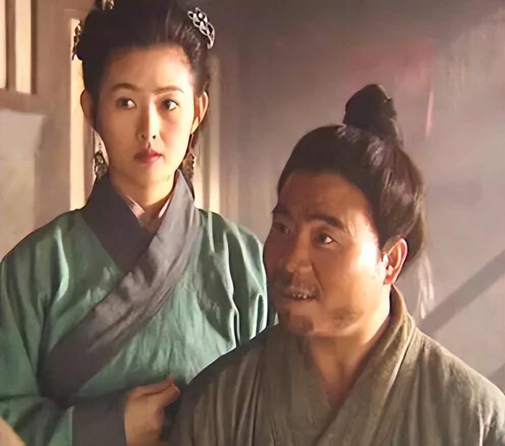 武大郎宋文华的老婆是谁,武大郎宋文华和夫人