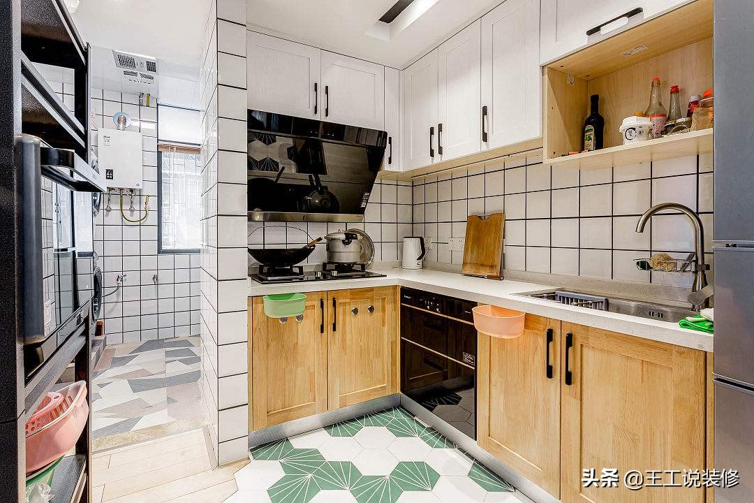 烟台家装水电定位开关插座布置图,revit开关插座面板布置教程