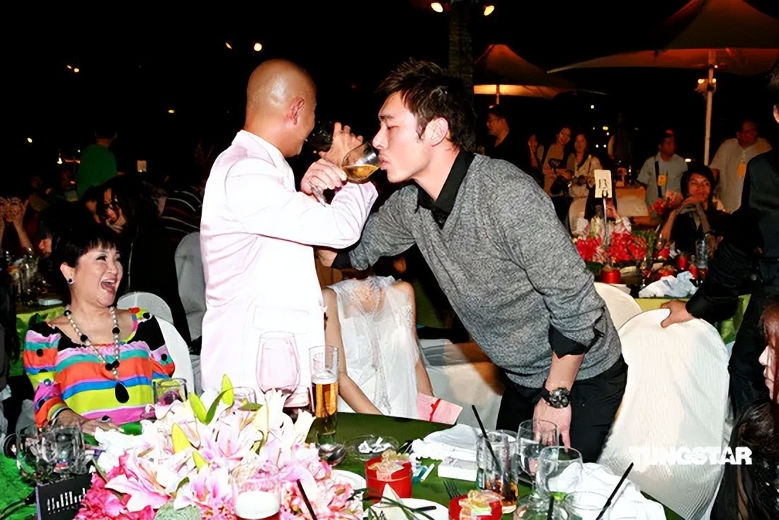 两次丧子之痛的张卫健和张茜,张卫健张茜结婚十年说出你的故事