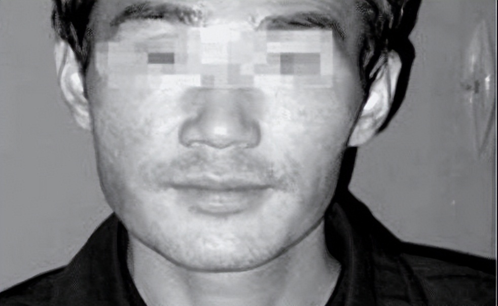 掏肠恶魔乔建国：花季少女夜路回家，惨遭毒手小肠被从*体下**掏出