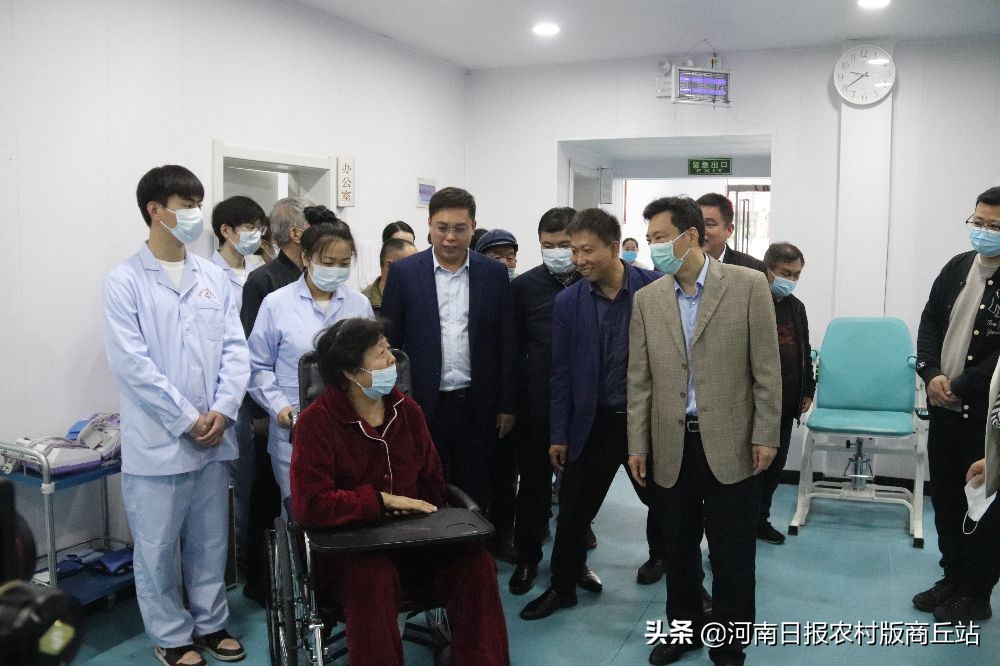 扶残助残爱心捐赠活动,关爱残疾人温情满社区活动