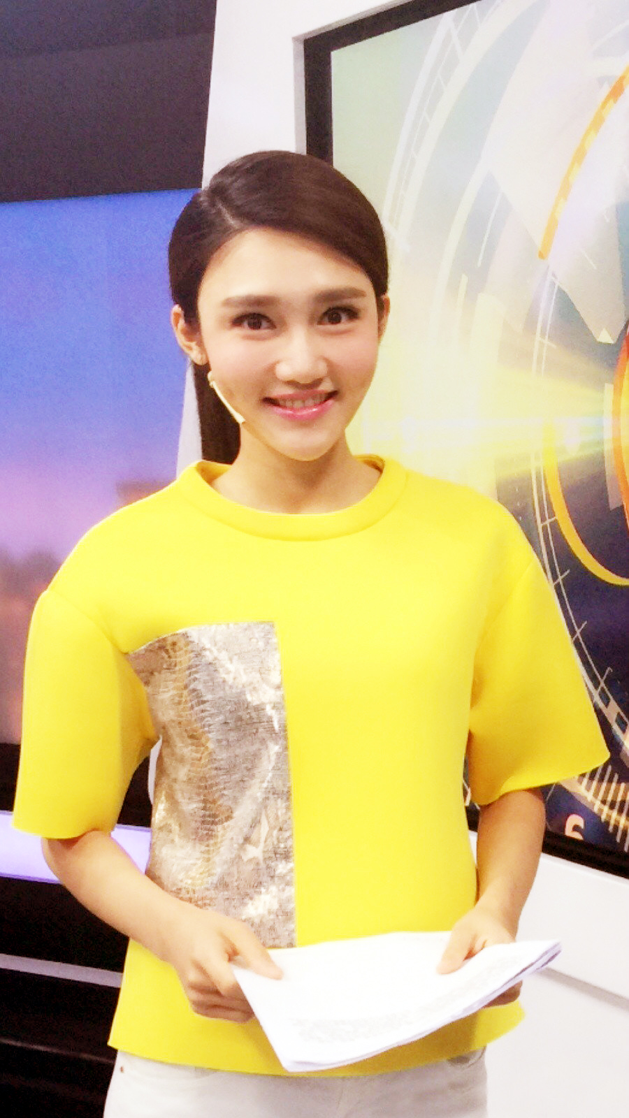 中央电视台主持人龙洋简介,中央3台节目主持人龙洋照片