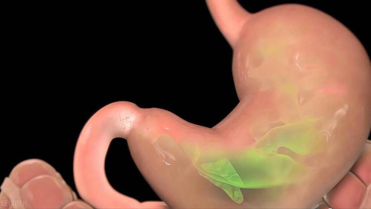 老公一直打嗝从下午打到半夜,老公每天晚上打嗝