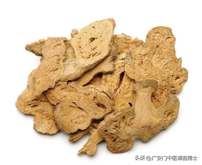 脾胃虚弱便血要如何治疗,喝调理脾胃虚寒中药后便血