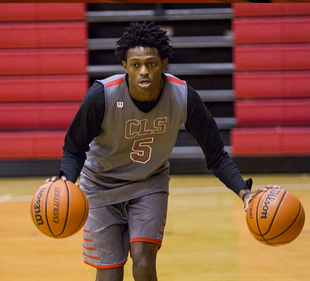 福克斯末节12分胜快船,nba关键先生福克斯