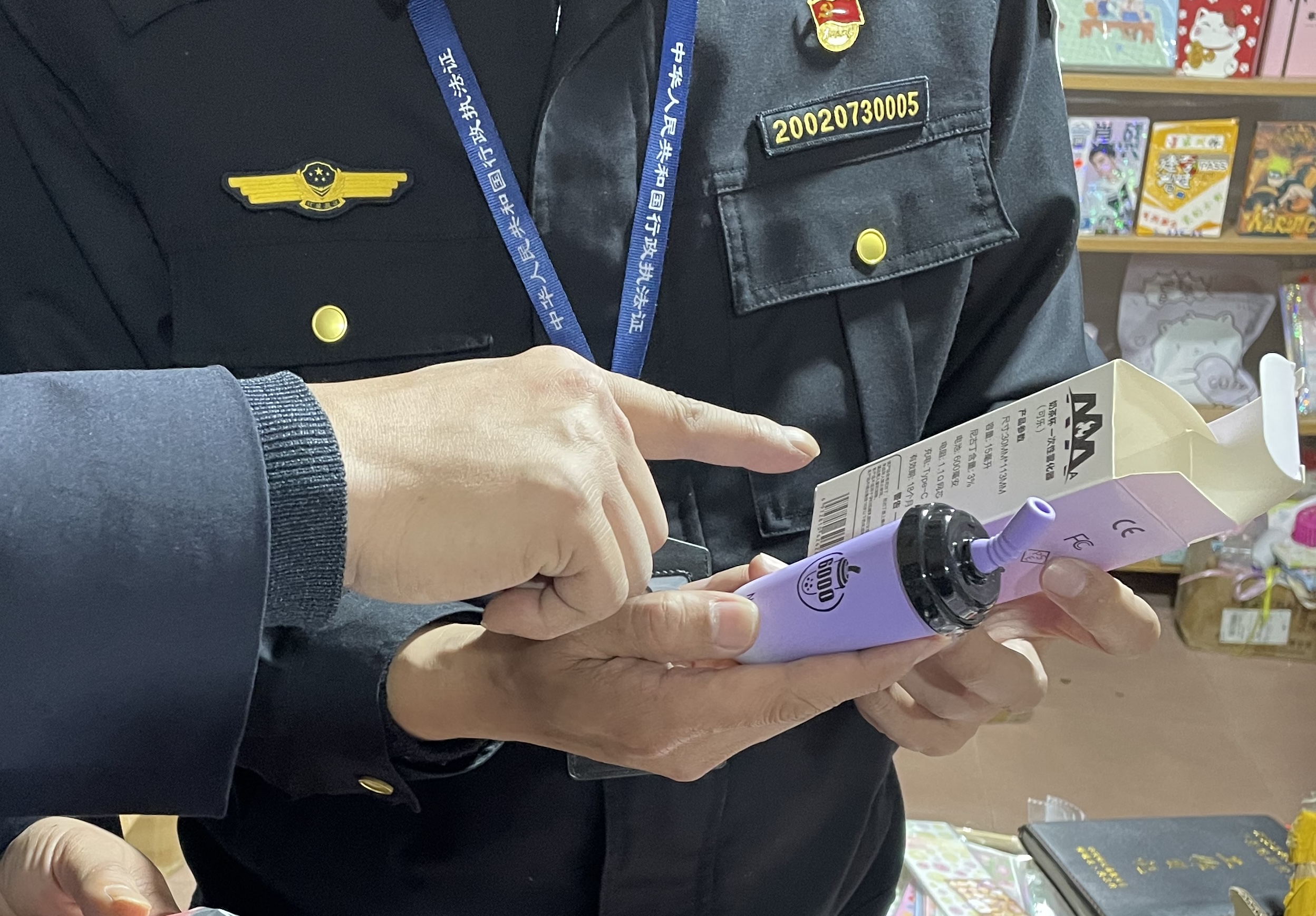 检查学校门口小卖部五毛钱零食,学校小卖部失窃