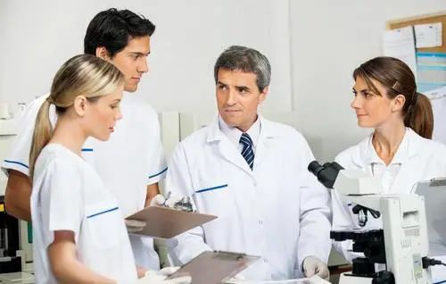 两个相同年龄的年轻人，为何人生际遇如此不同？