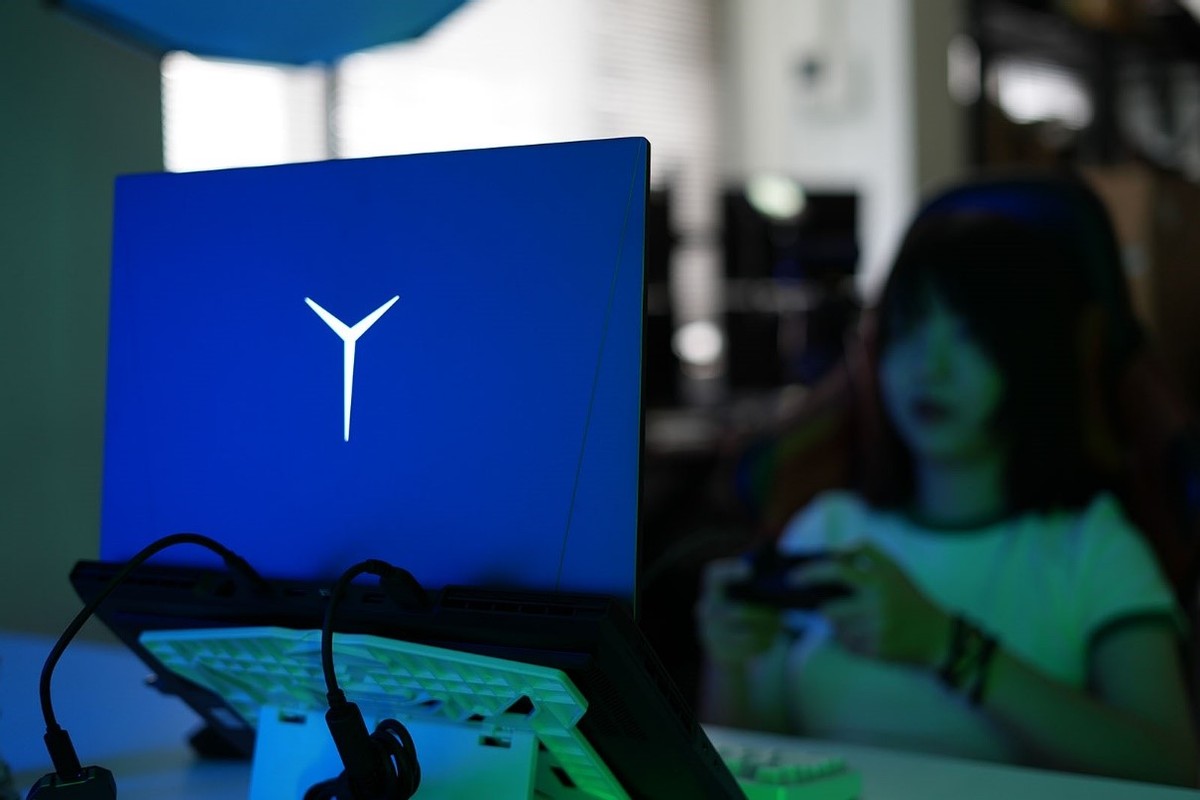 拯救者y9000p2022款选i5还是i7,联想拯救者y9000p渲染测评