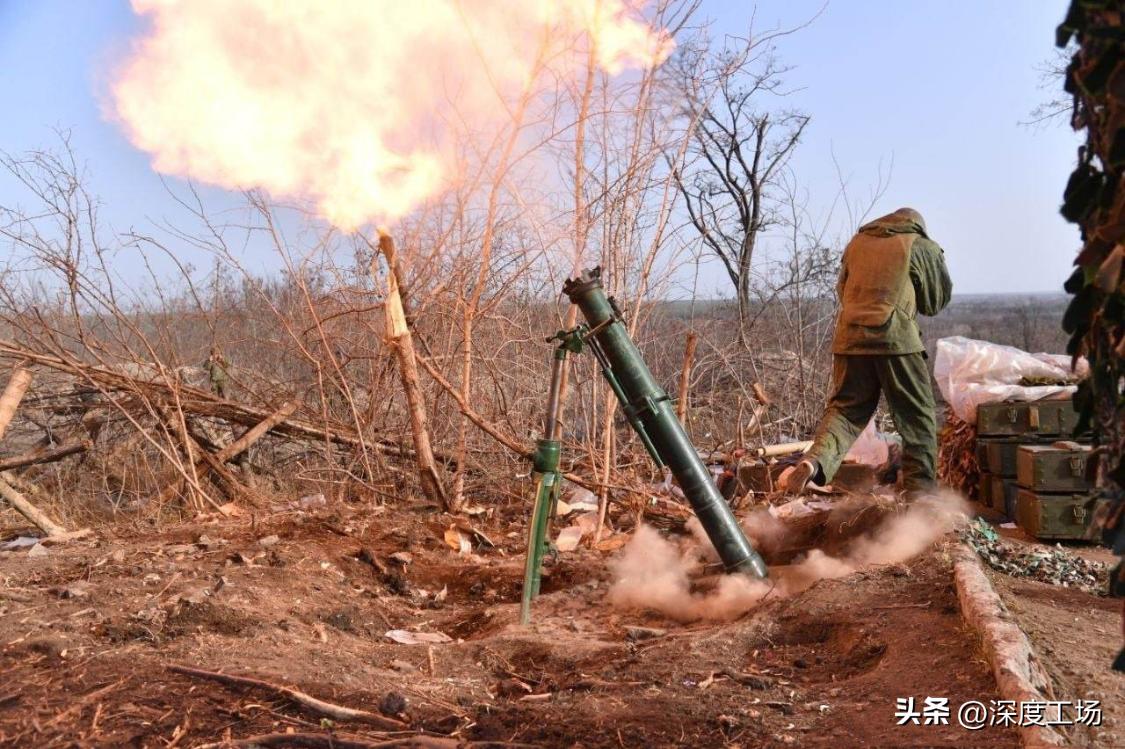 战场举行盛大生日晚会，乌军炮弹钻进宴会厅爆炸：俄前副总理负伤