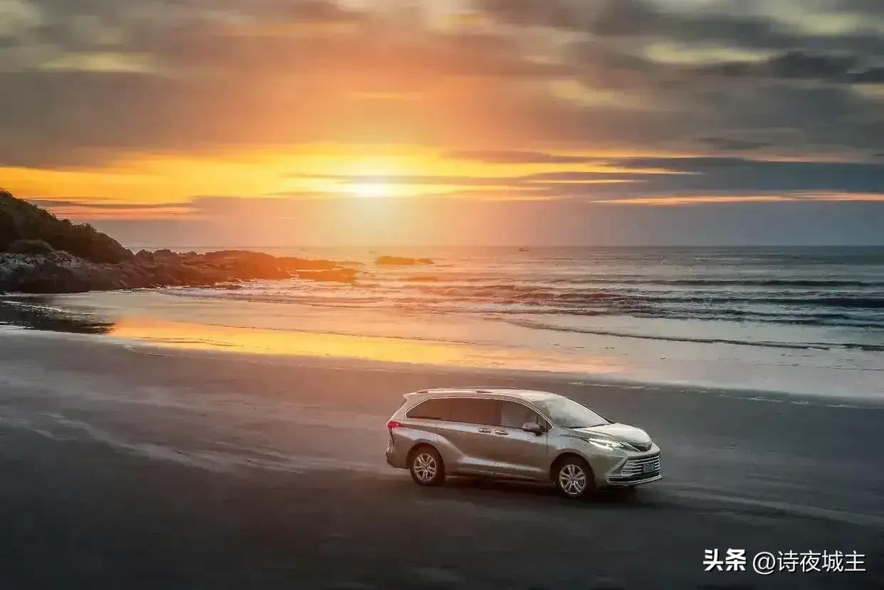 油电混动车和纯燃油车哪种好,燃油车油电混动车哪个好