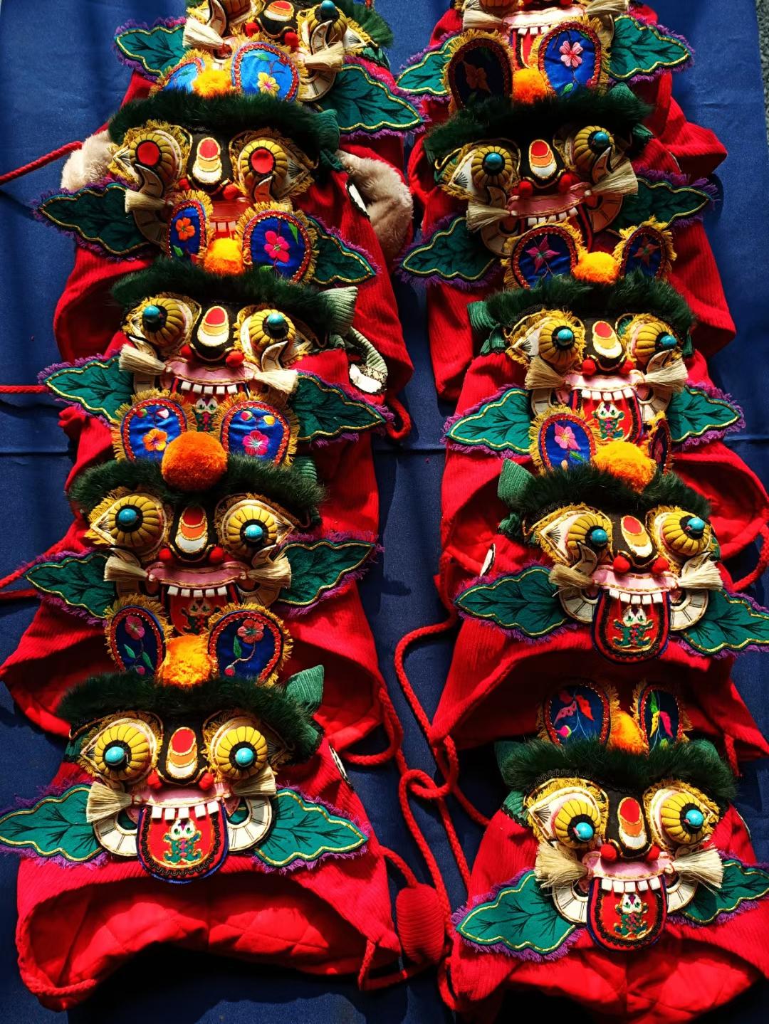 现实版雄狮少年：山东“95后”小伙大学毕业回家做绣郎，“偷师学艺”，再现鲁绣风采