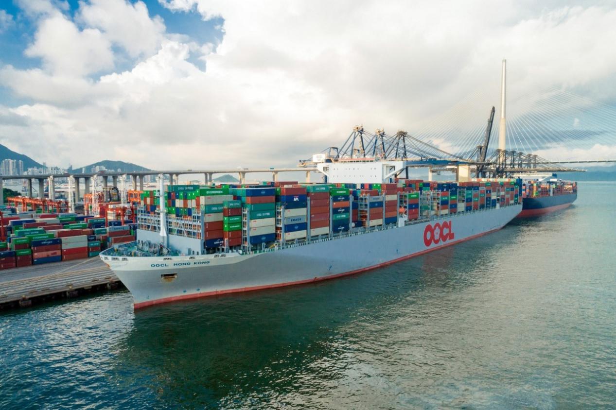 中国003航母有几个足球场大,中国制造比航母还大的海上巨无霸