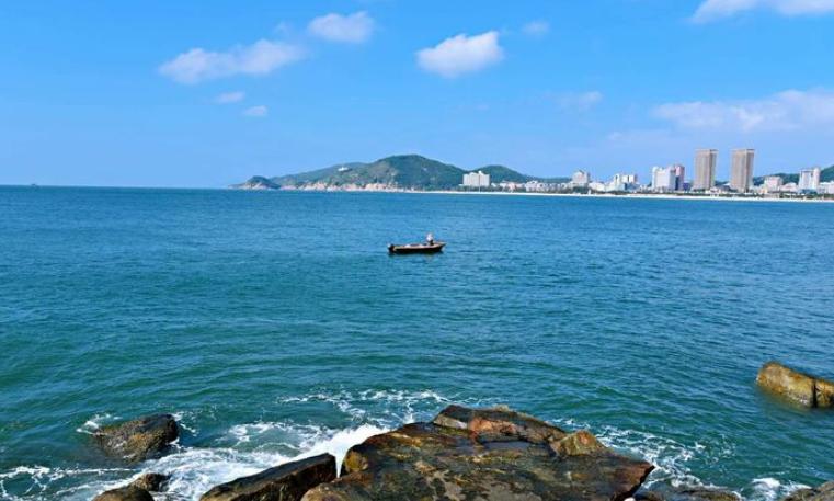 真正厉害的人是不动声色的,真正厉害的人都是不动声色的什么