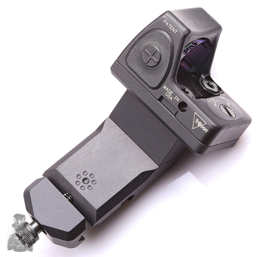 新老红点：TrijiconRMR与LeupoldDeltaPointPro对比