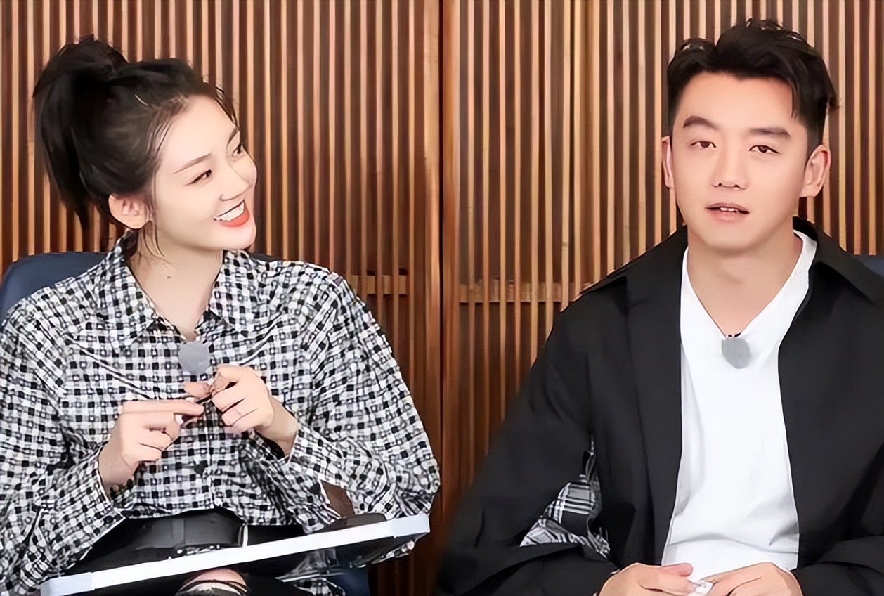 苗苗晒与郑恺夫妻相,苗苗婚姻中对郑恺很依赖好吗