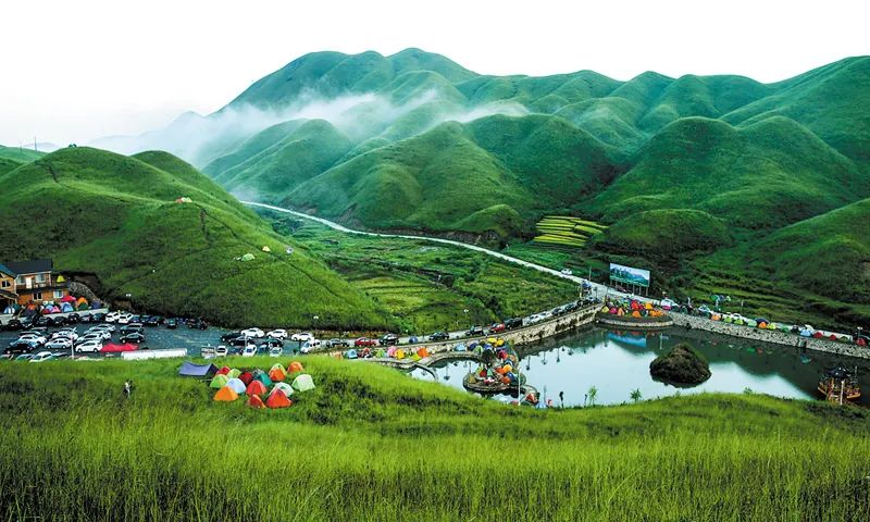 拍点景色,航拍发现深山