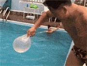 女朋友平胸我该怎么安慰,女朋友平胸该怎么安慰