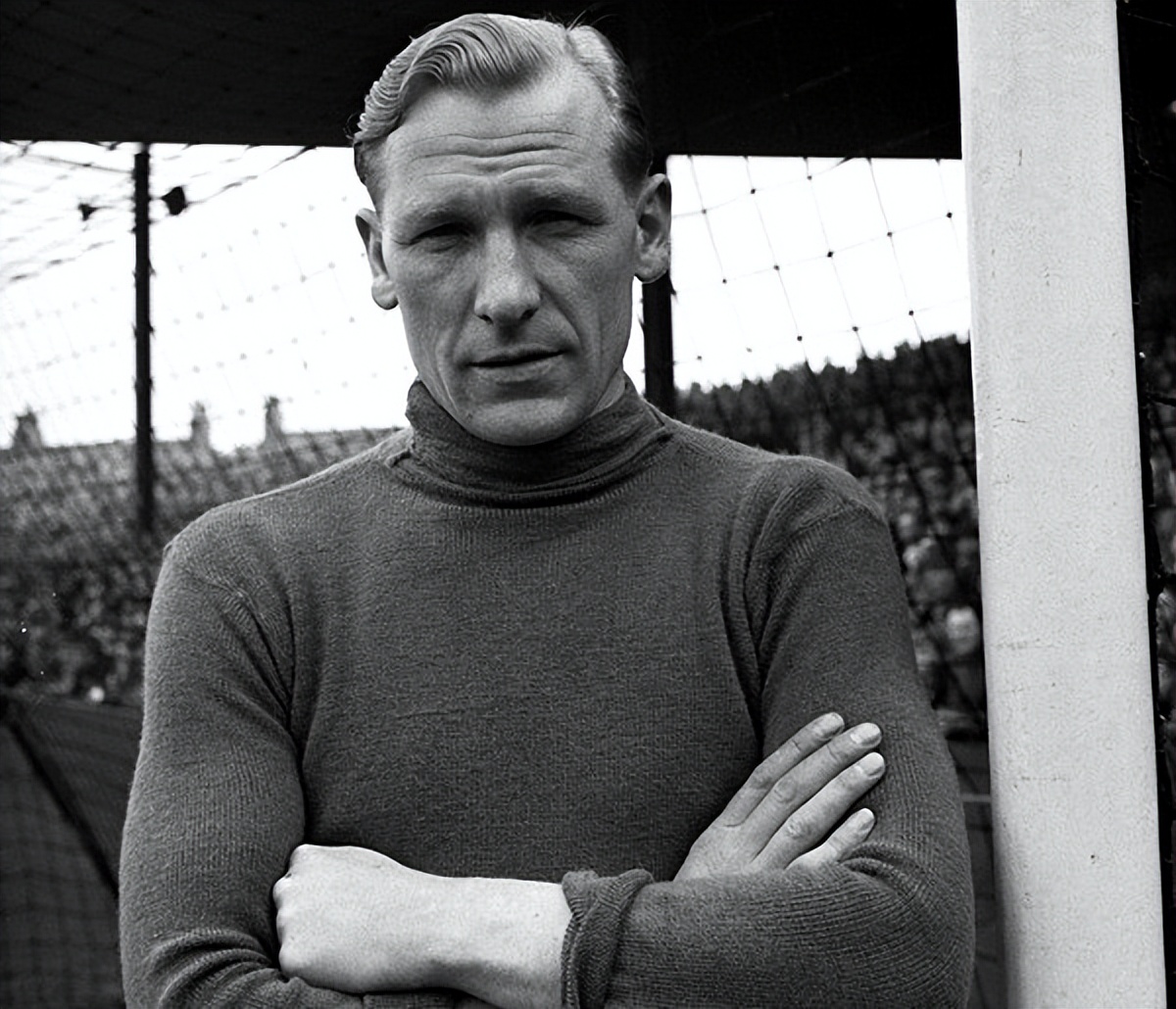 英国足球名人堂有几个球员,亚洲入选英国名人堂的足球运动员