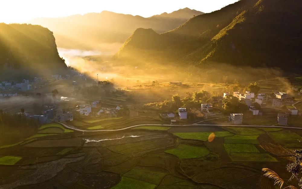 70年,五彩隆林,不止五彩